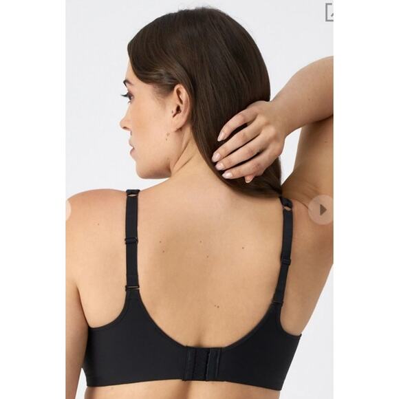 Bali 34DD Black One Smooth U Ultra Light Convertible Underwire Bra #3439 - Picture 2 of 5